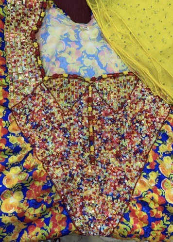 مخور حرير ملكي مع شيله مقاس M