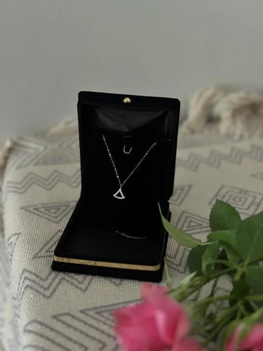 باقه الفراشه عرض تنسيق سلسال ذهب من اختيارك