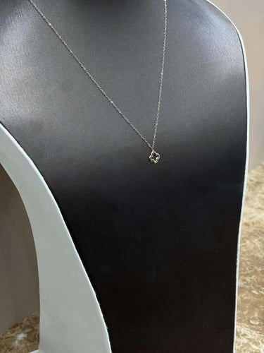 اكريلك الاوفّر تنسيق سلسال ذهب