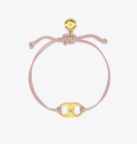 توري بورش مع شوكلت هانوفريان