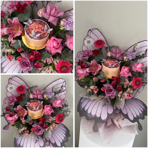 باقه الفراشه مع الكيكه