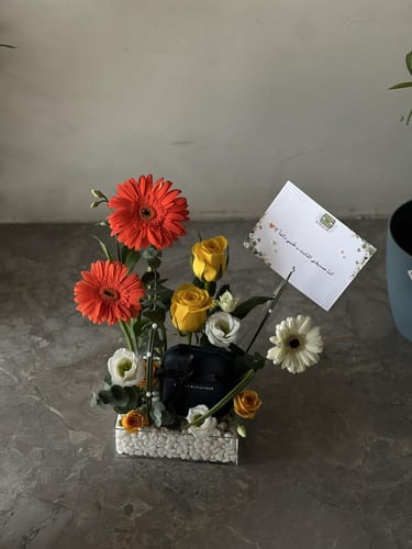 تنسيق كلاسيـك انيق مع اسواره تومي