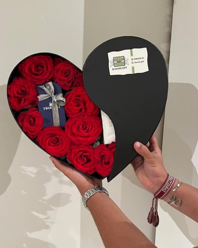 بوكس القلب مع سلسال سوارفسكي الجميل