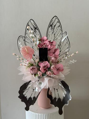 فازه الفراشه عرض تنسيق سلسال ذهب من اختيارك