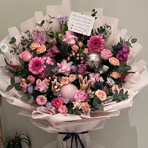 باقة ورد " القنبله “