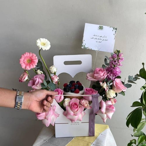 روز بوكس القلب وكيك