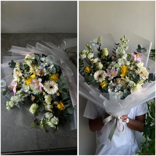 باقه بألوانها الزآهيه