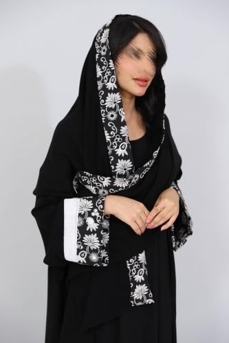 عبايَة رُقُوش. (٨١٢)