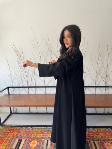 عبايه كلوش كم شيفون مطرز