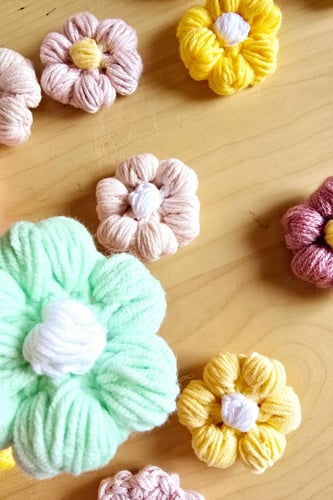 وردات ملونة