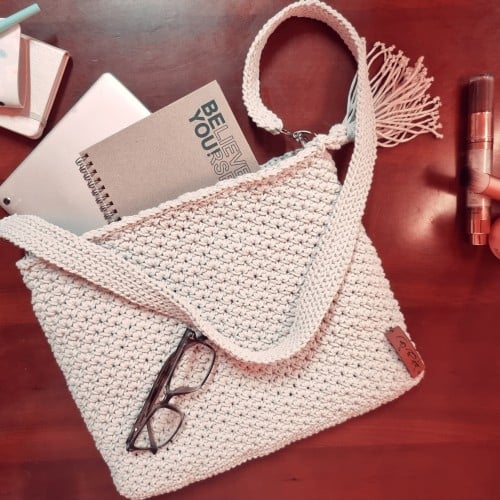 حقيبة يد بيج