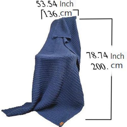 بطانية بلون كحلي