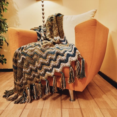 بطانية بلون اخضر مموج