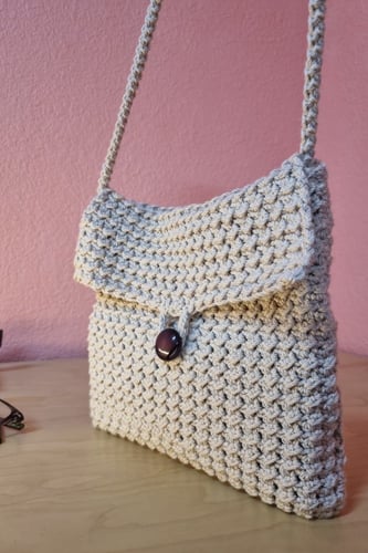 حقيبة يد صغيرة