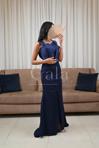 فستان طويل حماله فخم