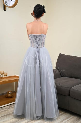 فستان كورسيه منفوش