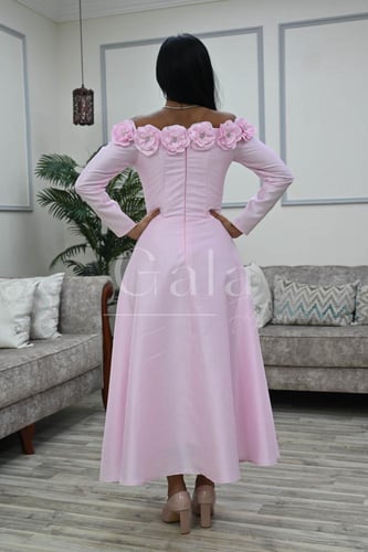 فستان ميدي اوف شولدر ورود