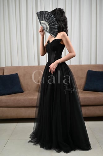 فستان كورسيه منفوش