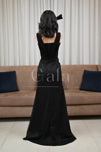 فستان طويل حماله فخم