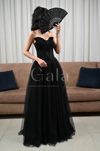 فستان كورسيه منفوش