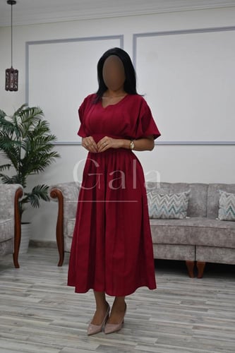 فستان ميدي اكمام فراشه