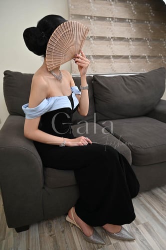 فستان فخم بأكمام إسبرينه