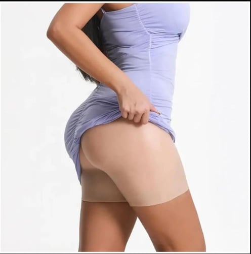 شورت المشاهير سيليكون – بروز أنثوي للمؤخره والاردا...