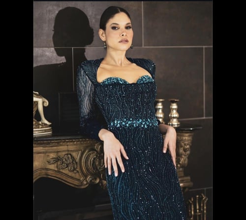 فستان بريق الزمرد