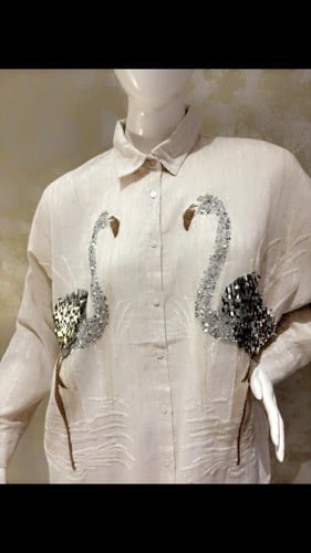 بلوزة فلامنجو