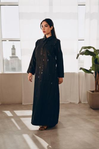 جلابيه سوداء