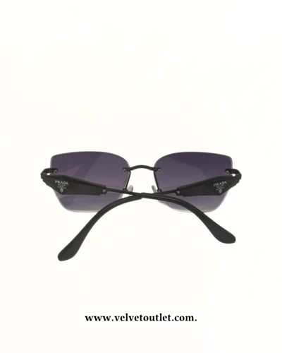 نظارة برادا