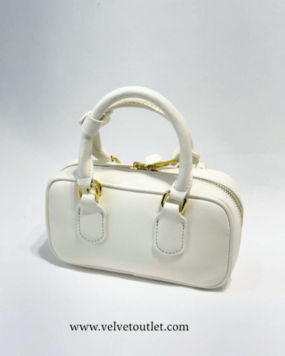 شنطة ميو ميو أبيض ميني