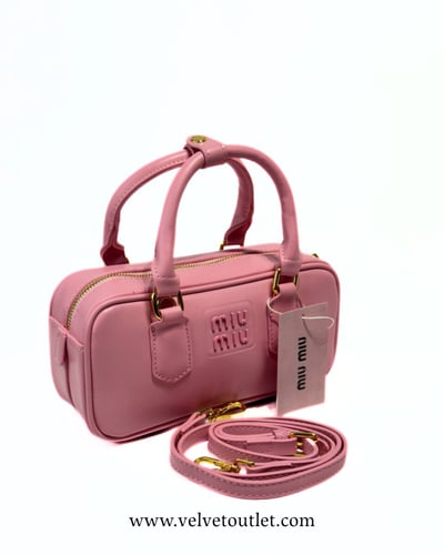 شنطة ميو ميو