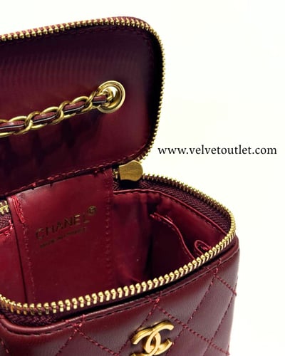 شنطة شانيل ميني برغندي