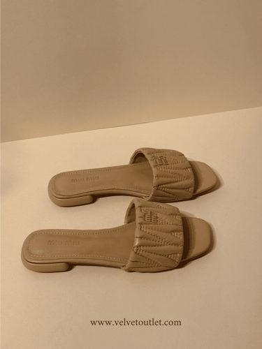 فلات ميو ميو -بيج