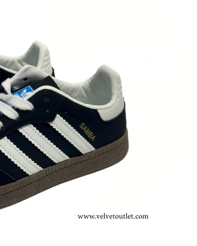 أديداس سامبا - أسود
