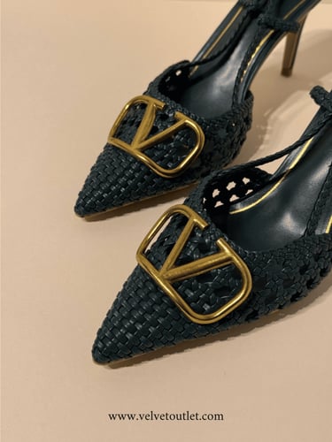 فالنتينو - أخضر