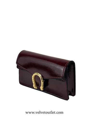 شنطة قوتشي عودي غامق