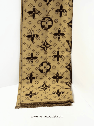 شال لويس فيتون بني وبيج