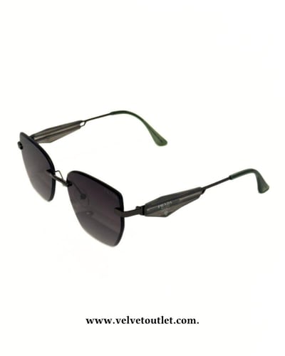 نظارة برادا