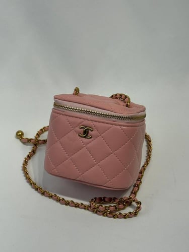 شنطة شانيل ميني وردي