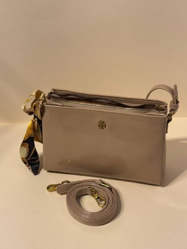 شنطة توري بورش