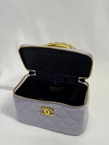 شنطة شانيل بنفسجي