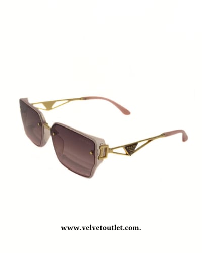 نظارة برادا