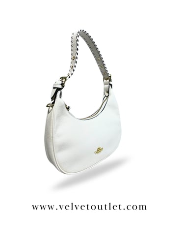 شنطة كوتش أسود