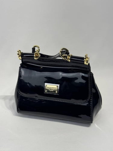 شنطة دولتشي اند غابانا اسود