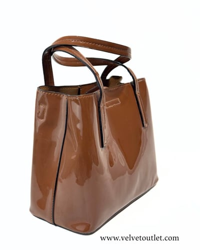 شنطة توري بورش