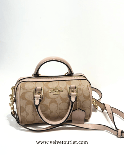 شنطة كوتش بيج مع وردي