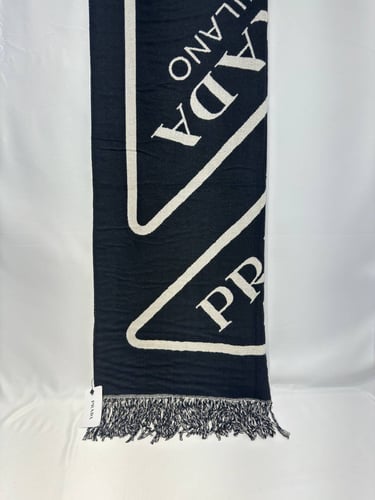 شال برادا تو فيس