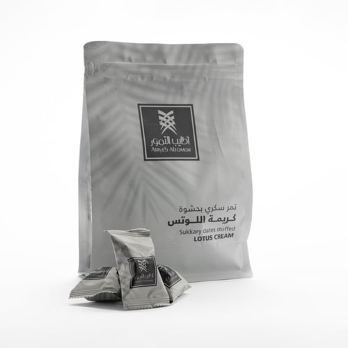 تمر سكري محشي بكريمة اللوتس